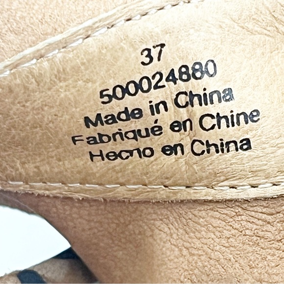 FREE PEOPLE Rosie Animal Print Ruffle Straps Slip On Heels Size EU 37 - Picture 2 of 11